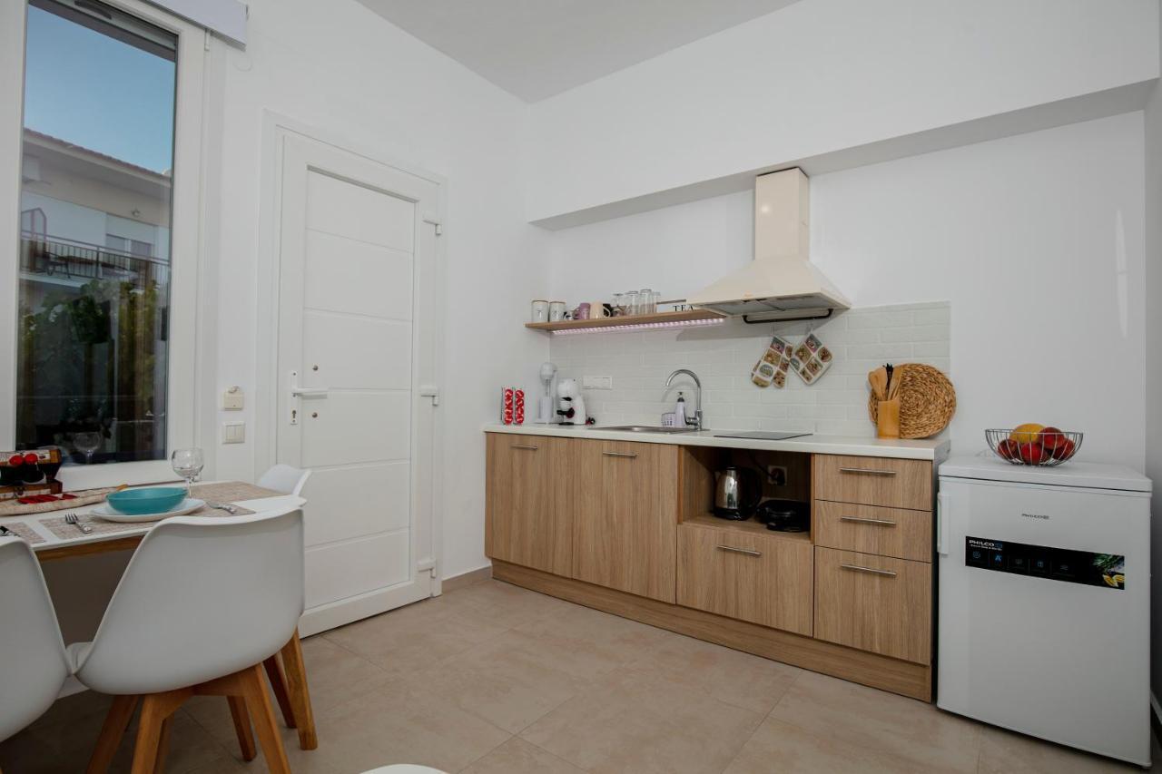 Rilassunte Luxury Apartments Potos Exterior foto